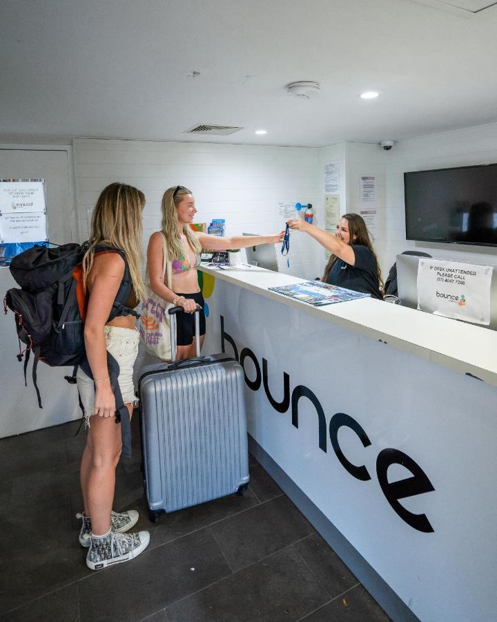 Mad Monkey Jungle Hostel Κερνς Εξωτερικό φωτογραφία