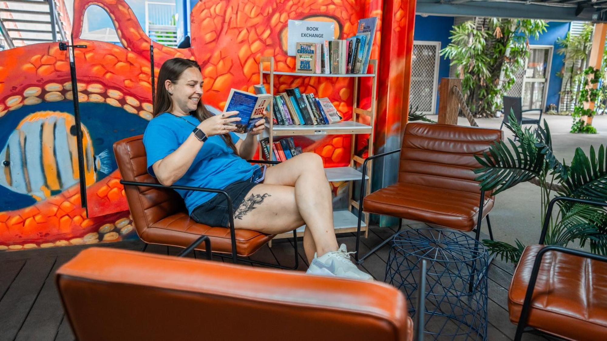 Mad Monkey Jungle Hostel Κερνς Εξωτερικό φωτογραφία