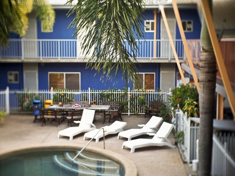 Mad Monkey Jungle Hostel Κερνς Εξωτερικό φωτογραφία